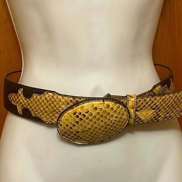 Boa and Water Buffalo Leather Belt. 28 - Picture 4 of 6